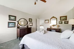 6051 Mescallero Pl, Simi Valley, CA 93063 - Photo 18