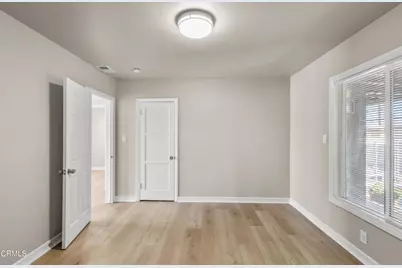 136 S Roosevelt Avenue, Oxnard, CA 93030 - Photo 14