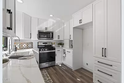 570 Eakins Lane, Ventura, CA 93003 - Photo 12