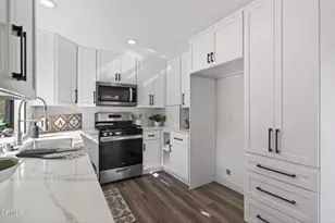 570 Eakins Ln, Ventura, CA 93003 - Photo 12