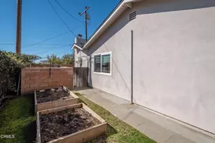 239 Cartagena St, Camarillo, CA 93010 - Photo 48