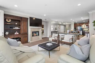 1421 Windshore Way, Oxnard, CA 93035 - Photo 12