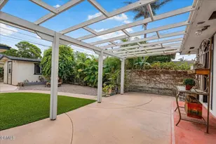 218 Palomares Ave, Ventura, CA 93003 - Photo 30
