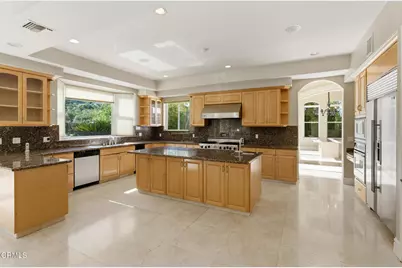 4174 Elm View Drive, Los Angeles, CA 91316 - Photo 10