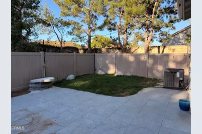 395 Via Cantilena, Camarillo, CA 93012 - Photo 2