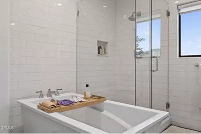 838 Crestview Court, Santa Paula, CA 93060 - Photo 38