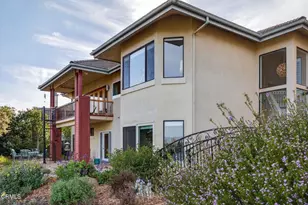 838 Crestview Ct, Santa Paula, CA 93060 - Photo 68