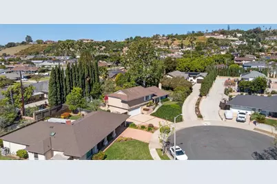 49 Brea Court, Camarillo, CA 93010 - Photo 46