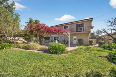 49 Brea Court, Camarillo, CA 93010 - Photo 2