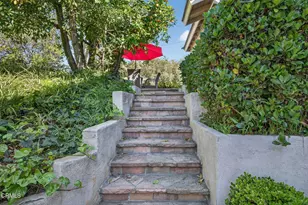 49 Brea Ct, Camarillo, CA 93010 - Photo 32
