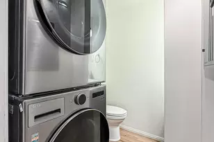 5465 Newcastle Ave, Encino, CA 91316 - Photo 10