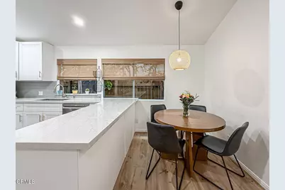 5465 Newcastle Avenue #6, Encino, CA 91316 - Photo 10