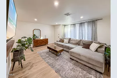 5465 Newcastle Avenue #6, Encino, CA 91316 - Photo 4