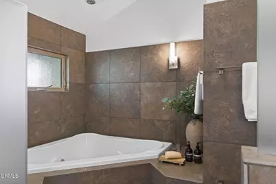 6110 Cobblestone Drive, Ventura, CA 93003 - Photo 12