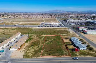 16670 Sequoia St, Hesperia, CA 92345 - Photo 1