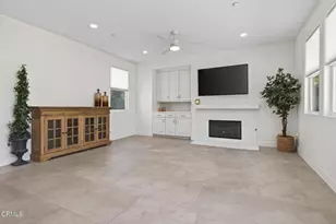 2035 Long Cove Dr, Oxnard, CA 93036 - Photo 22