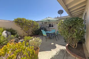 13 W Garden Green, Port Hueneme, CA 93041 - Photo 22