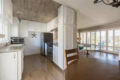 13 W Garden Green, Port Hueneme, CA 93041 - Photo 12