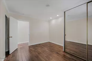 13902 Calvert St, Van Nuys, CA 91401 - Photo 18