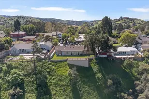 10755 Wheatland Ave, Sunland, CA 91040 - Photo 16