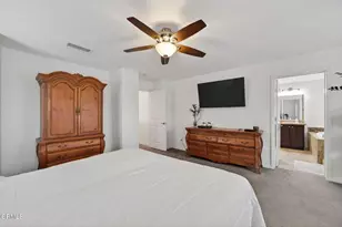 34 Secret Hollow Ln, Newbury Park, CA 91320 - Photo 16