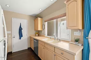 1451 Iguana Cir, Ventura, CA 93003 - Photo 12