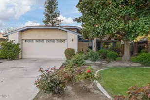 3601 Litchfield Dr, Bakersfield, CA 93309 - Photo 4