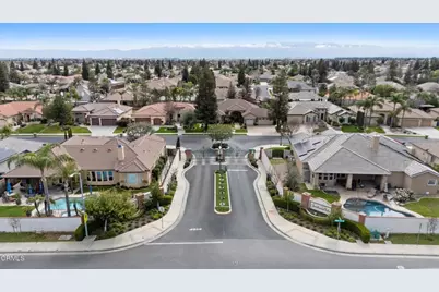 9905 Lightner Way, Bakersfield, CA 93311 - Photo 2