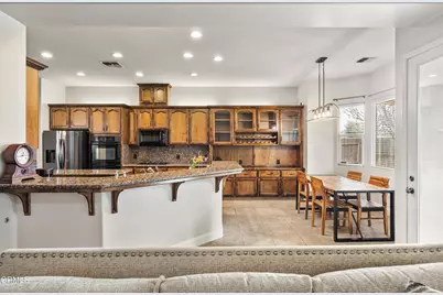 9905 Lightner Way, Bakersfield, CA 93311 - Photo 14