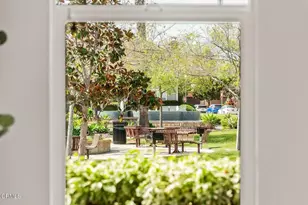 8240 Silver Cir, Ventura, CA 93004 - Photo 4