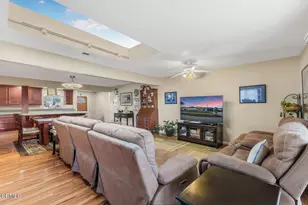 4056 Cochran St, Simi Valley, CA 93063 - Photo 12