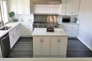 74 Caleta Dr, Camarillo, CA 93012 - Photo 28