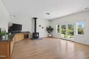 131 San Miguel Dr, Camarillo, CA 93010 - Photo 18