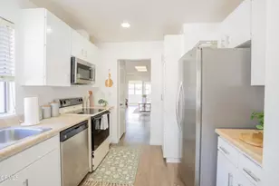 5142 Village 5, Camarillo, CA 93012 - Photo 8