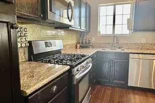 100 E Kern St, Taft, CA 93268 - Photo 6