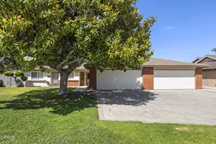 9417 9419 Petit Ct, Ventura, CA 93004 - Photo 2
