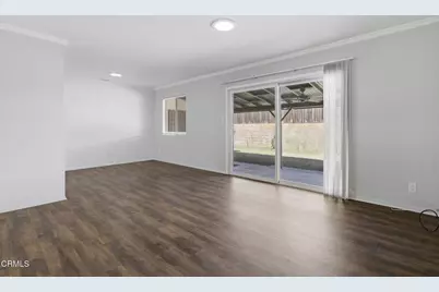 229 Wakeford Avenue, Santa Paula, CA 93060 - Photo 2