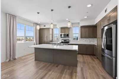 2850 Wagon Wheel #402, Oxnard, CA 93036 - Photo 8