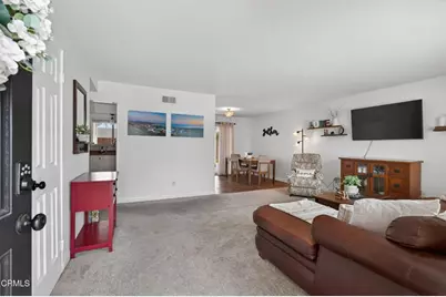 1290 Rugby Avenue, Ventura, CA 93004 - Photo 6