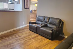 182 Calle De La Rosa, Camarillo, CA 93012 - Photo 22