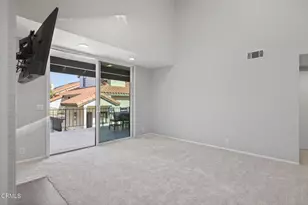 2277 Martinique Ln, Oxnard, CA 93035 - Photo 12