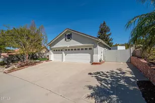 1898 Summertime Ave, Simi Valley, CA 93065 - Photo 2