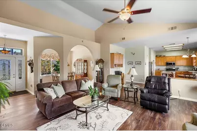 30730 Fox Ridge Court, Tehachapi, CA 93561 - Photo 10