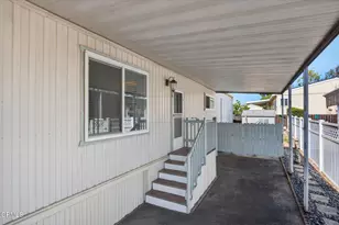 98 Begonia Pl, Ventura, CA 93004 - Photo 32