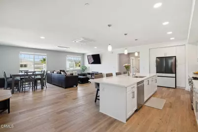 2800 Wagon Wheel Road #304, Oxnard, CA 93036 - Photo 6