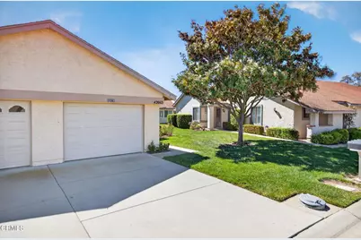 42063 Village 42, Camarillo, CA 93012 - Photo 2