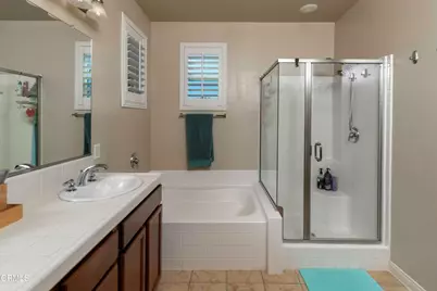 1927 Holt Rinehart Avenue, Bakersfield, CA 93311 - Photo 18