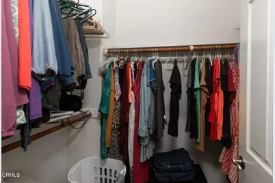 1927 Holt Rinehart Avenue, Bakersfield, CA 93311 - Photo 20