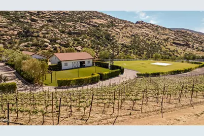 2940 Kuehner Drive, Simi Valley, CA 93063 - Photo 26