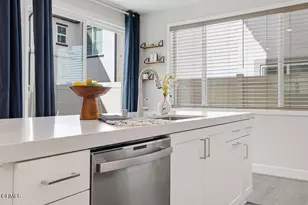 3067 Harrison Ln, Simi Valley, CA 93065 - Photo 16